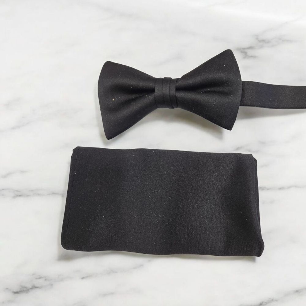 MEN'S LARR BRIO BOW TIE AND HANKY SET